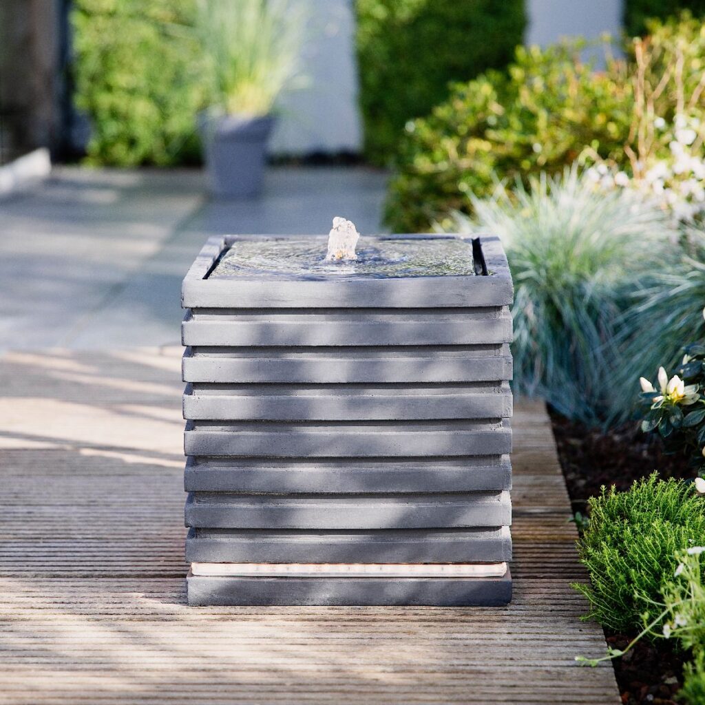 Fontana Cubo LED