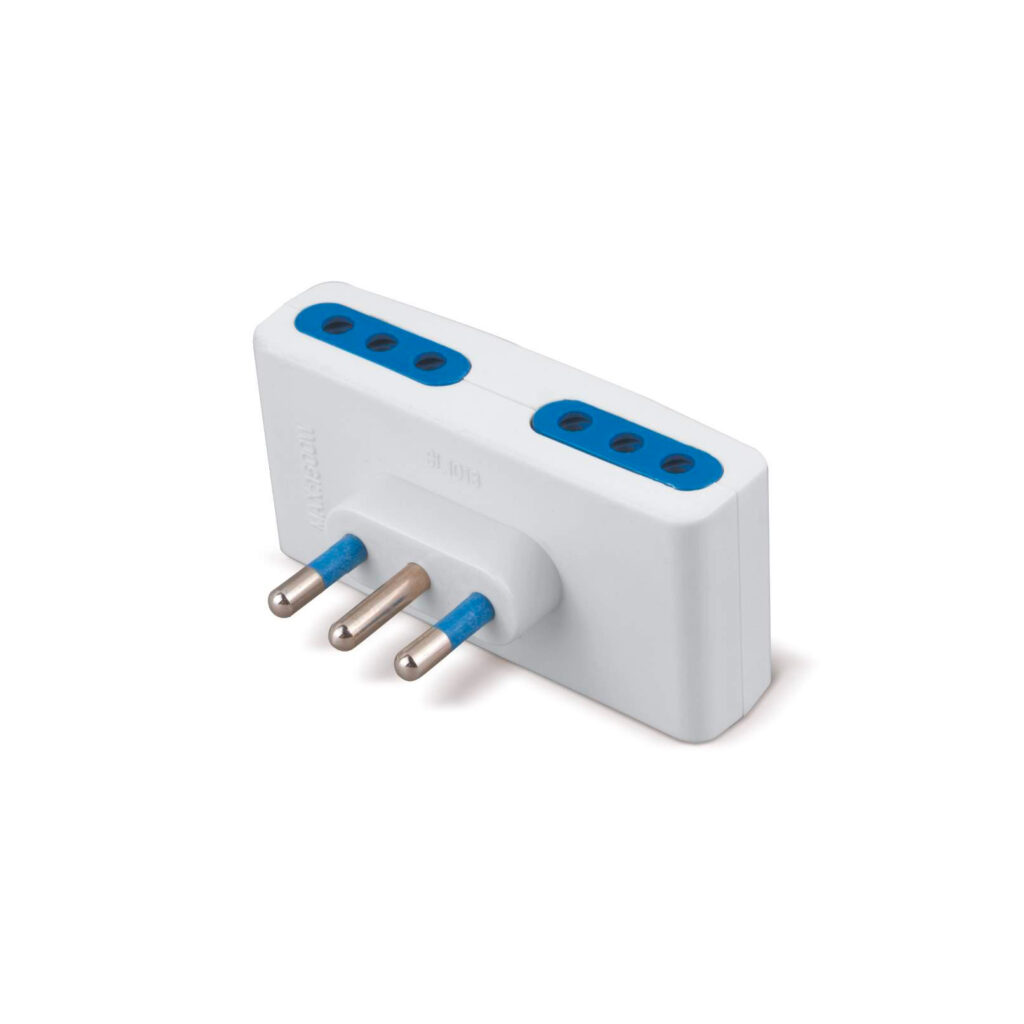 Adattatore quadruplo bianco